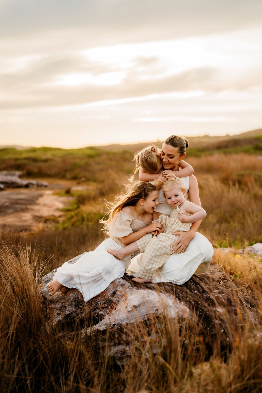 Sydney family photographer. Sydney family photos. Earthy and natural photography