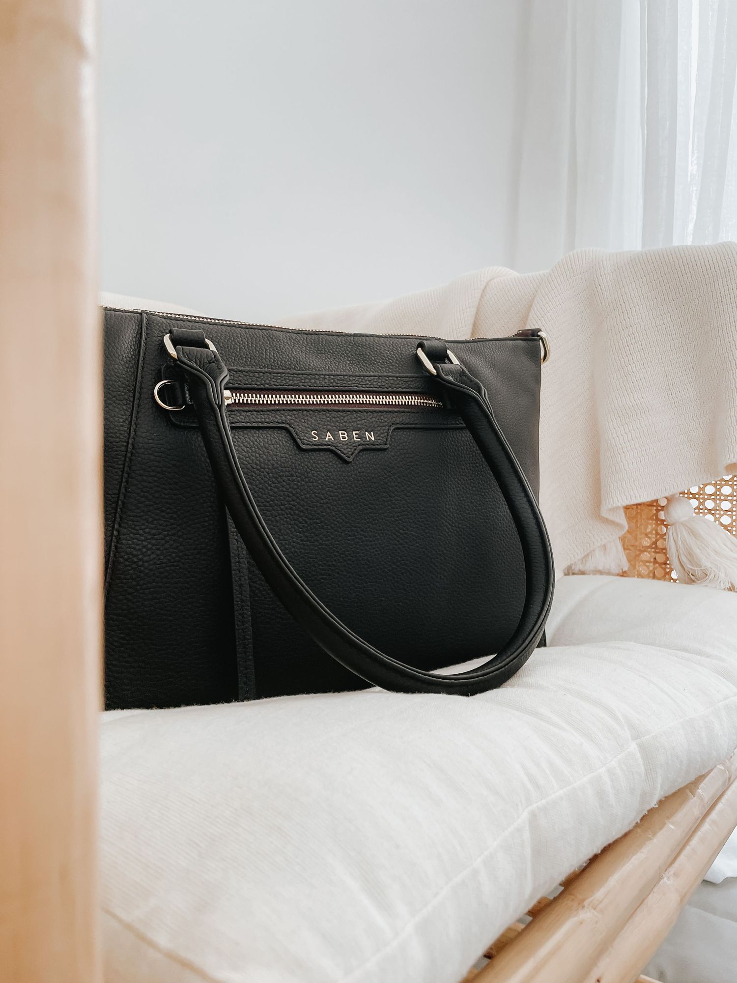 New Zealand-based product and lifestyle photographer specialising in high-quality visuals for brands and social media