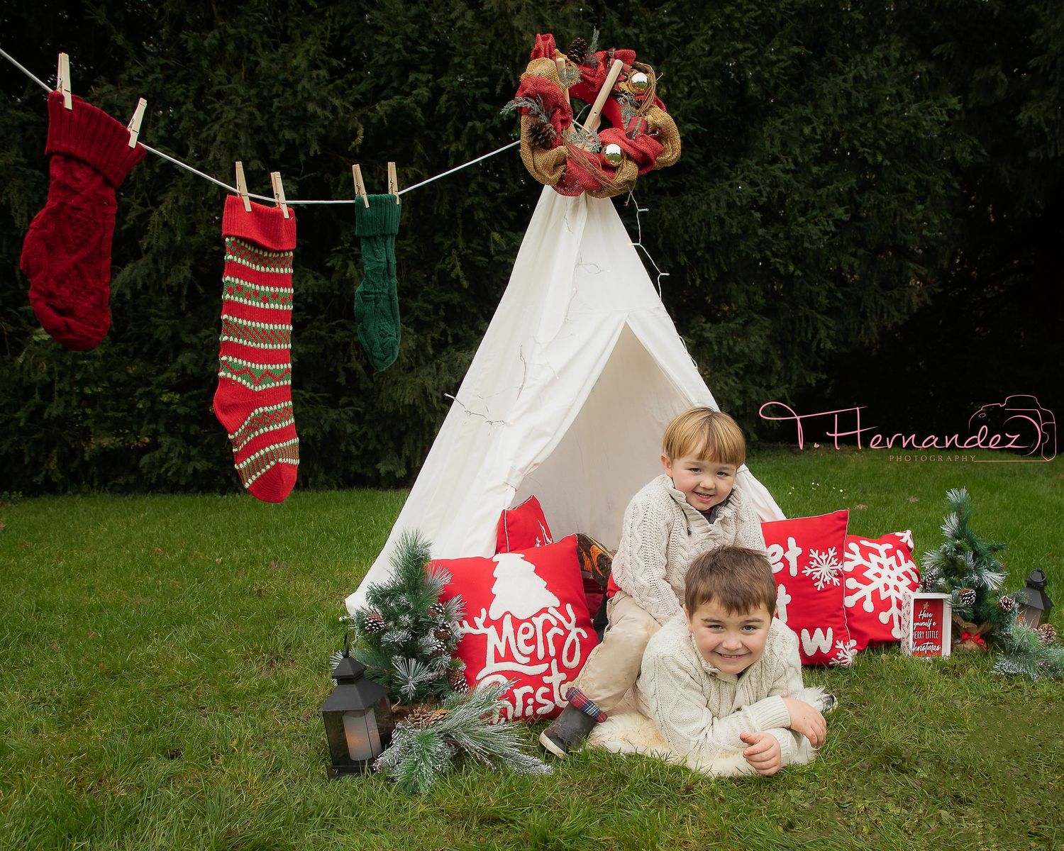 #familyholidayphotos #christmascardideas #scphotographer #lexingtonsc
