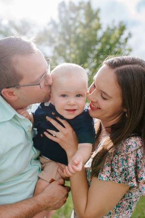 Wichita family photographer, Great Plains Nature center photo session