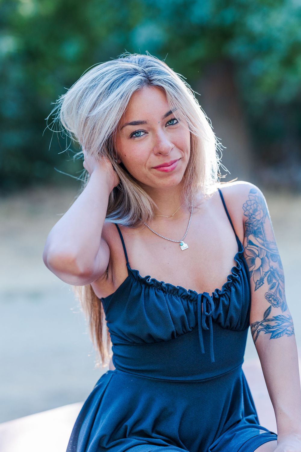 Outdoor portrait photographer, Natural light photography, professional outdoor portraits, Simi Valley portraits photographer, Limekiln Park