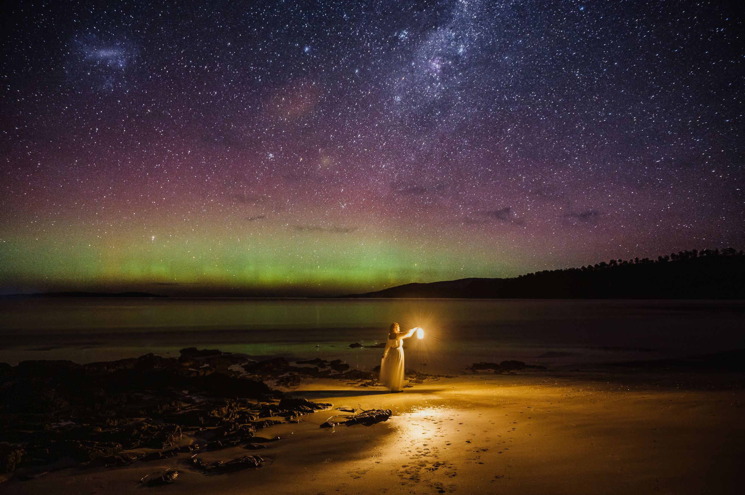 aurora in Tasmania captured by Joss Jensen Photography