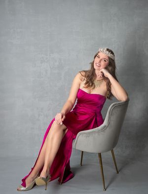 Senior portraits in Sarasota & Bradenton that reflect your style, confidence, and story. Celebrate your graduation with Imageana.