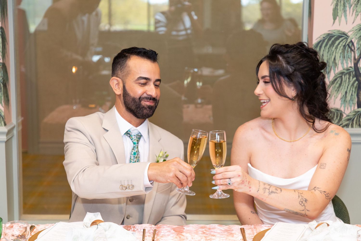 documentary style wedding photography on a golf course in Tampa, Dunedin, Clearwater, St Pete, Naples, West Palm, Florida and Scotland