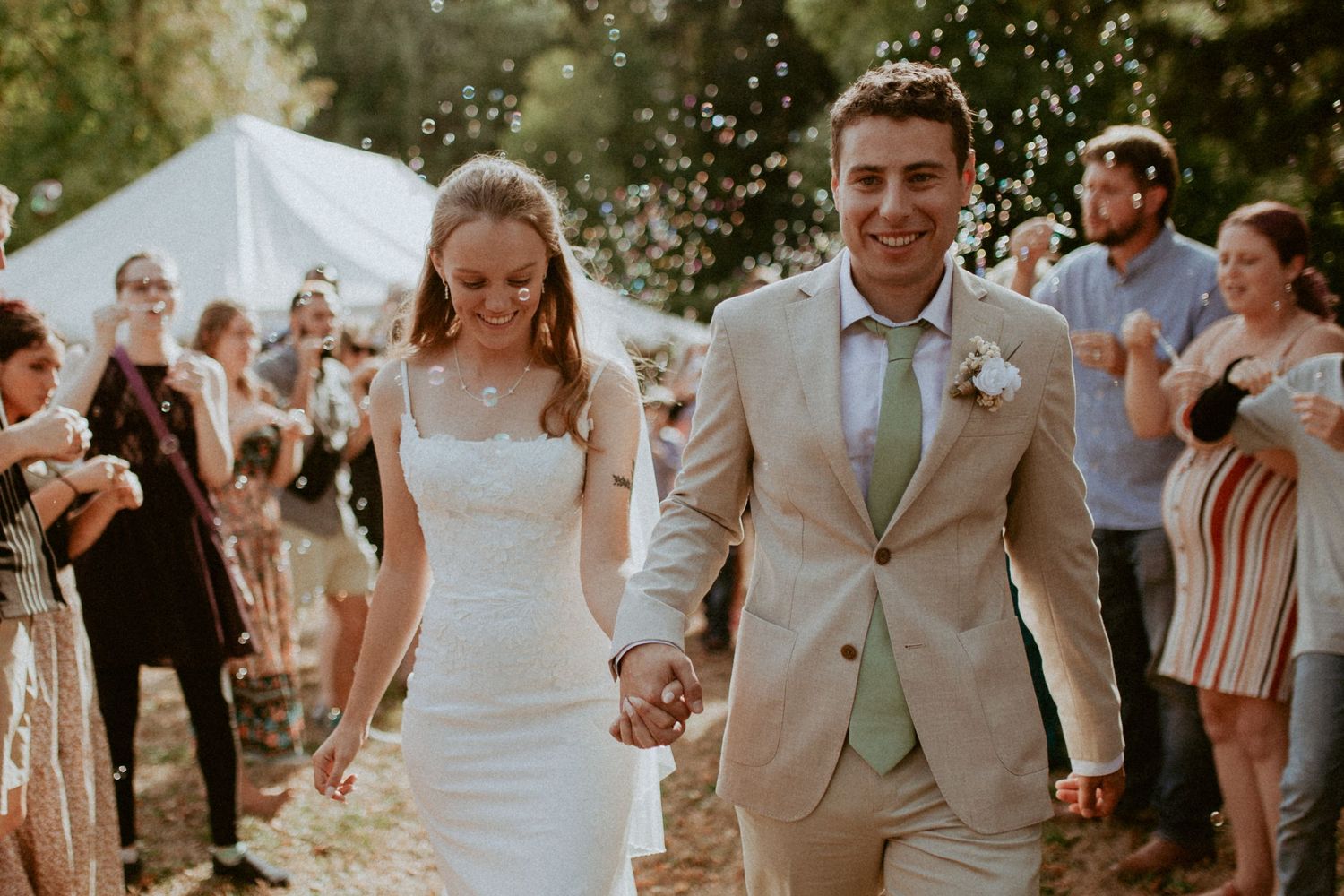 an oregon coast wedding photographer specializing in elopements and intimate weddings for adventurous, emotive couples