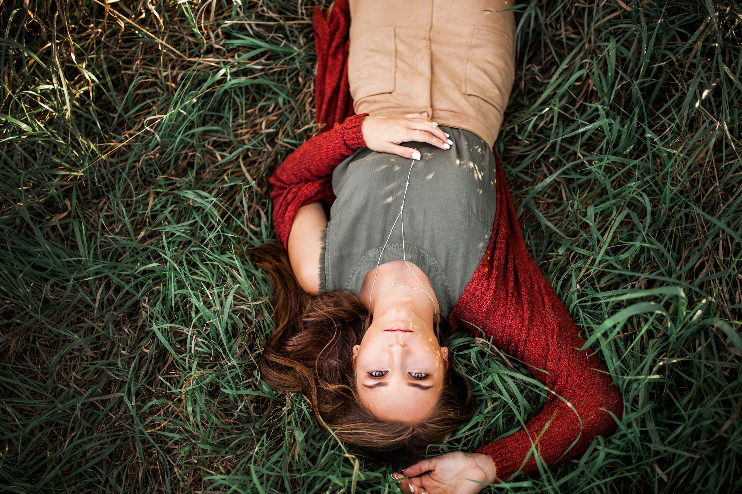 Infinity & Co. Photographer. Midwest, Iowa. High School Senior Photos. Sioux Falls, SD. Sheldon, Iowa. Portraits. Modeling.