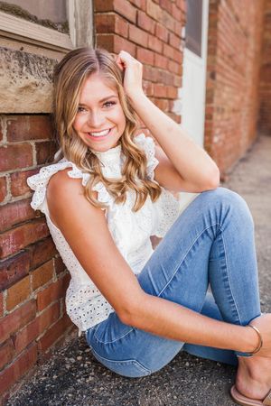 Infinity & Co. Photographer.Midwest, Iowa. High School Engagement Photo.Family Photos. Sioux Falls, SD. Sheldon, Iowa. Portraits. Modeling.