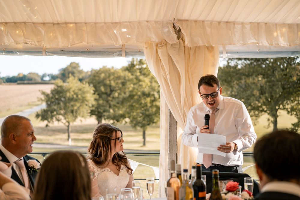 ESSEX WEDDING PHOTOGRAPHER - DOCUMENTARY STYLE PHOTOGRAPHY
