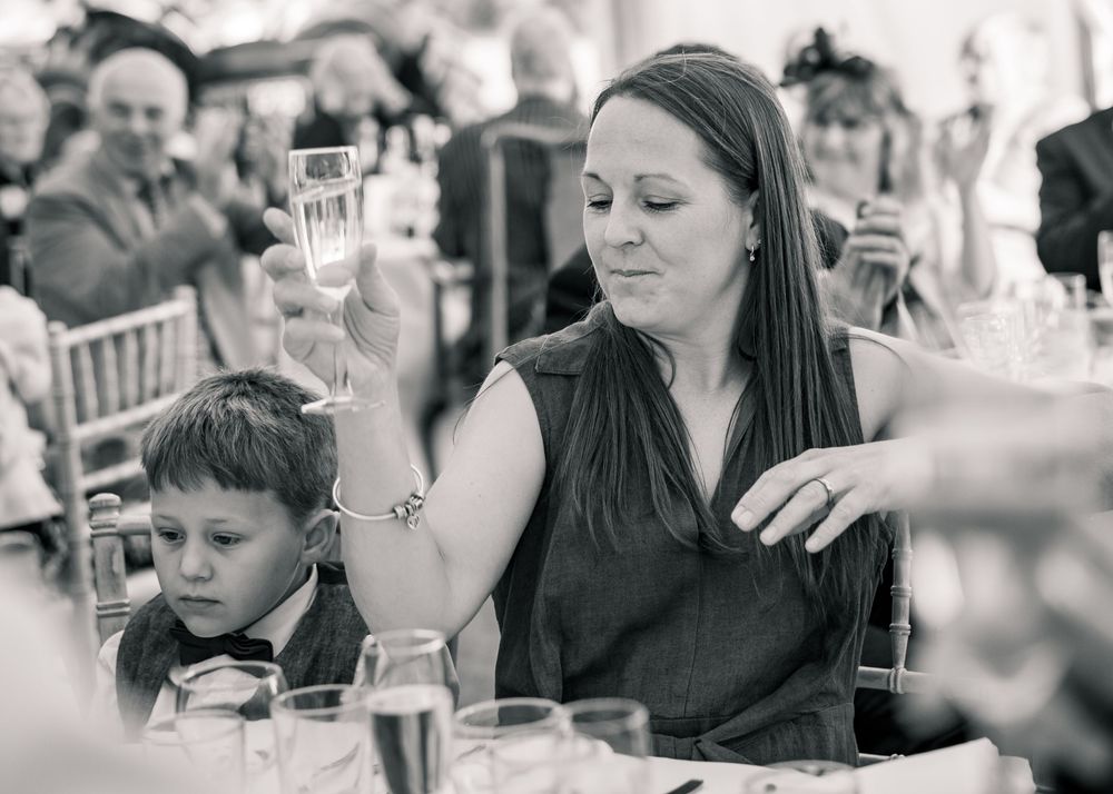 ESSEX WEDDING PHOTOGRAPHER - DOCUMENTARY STYLE PHOTOGRAPHY