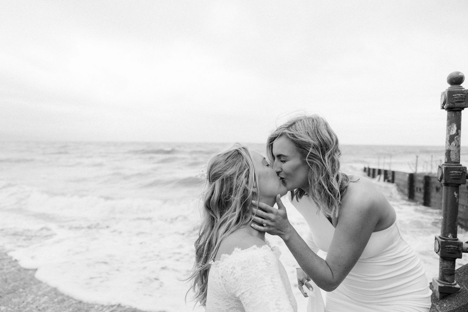 lesbian wedding photographer