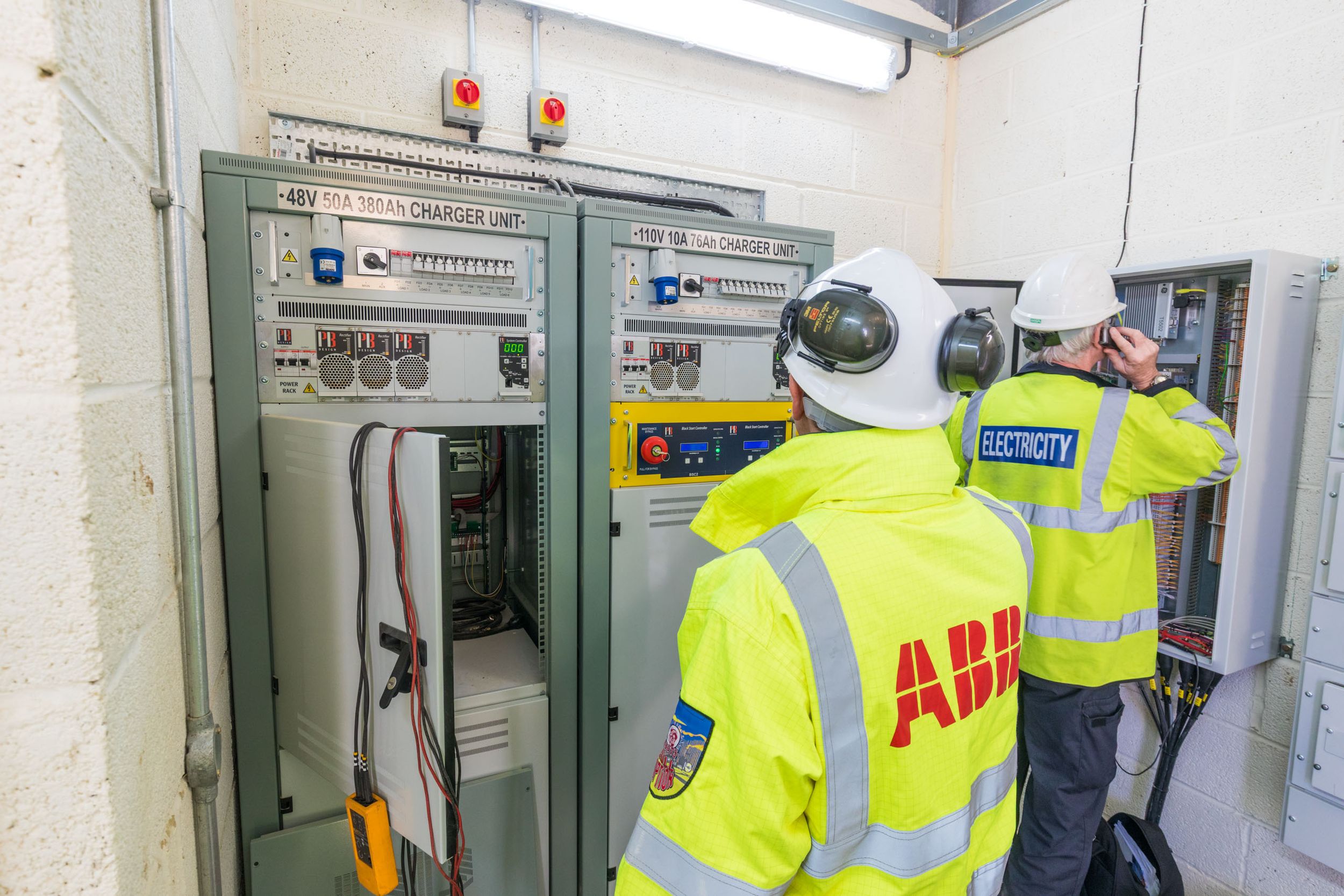 Interior photography of a battery storage control room and system monitoring for energy infrastructure -1