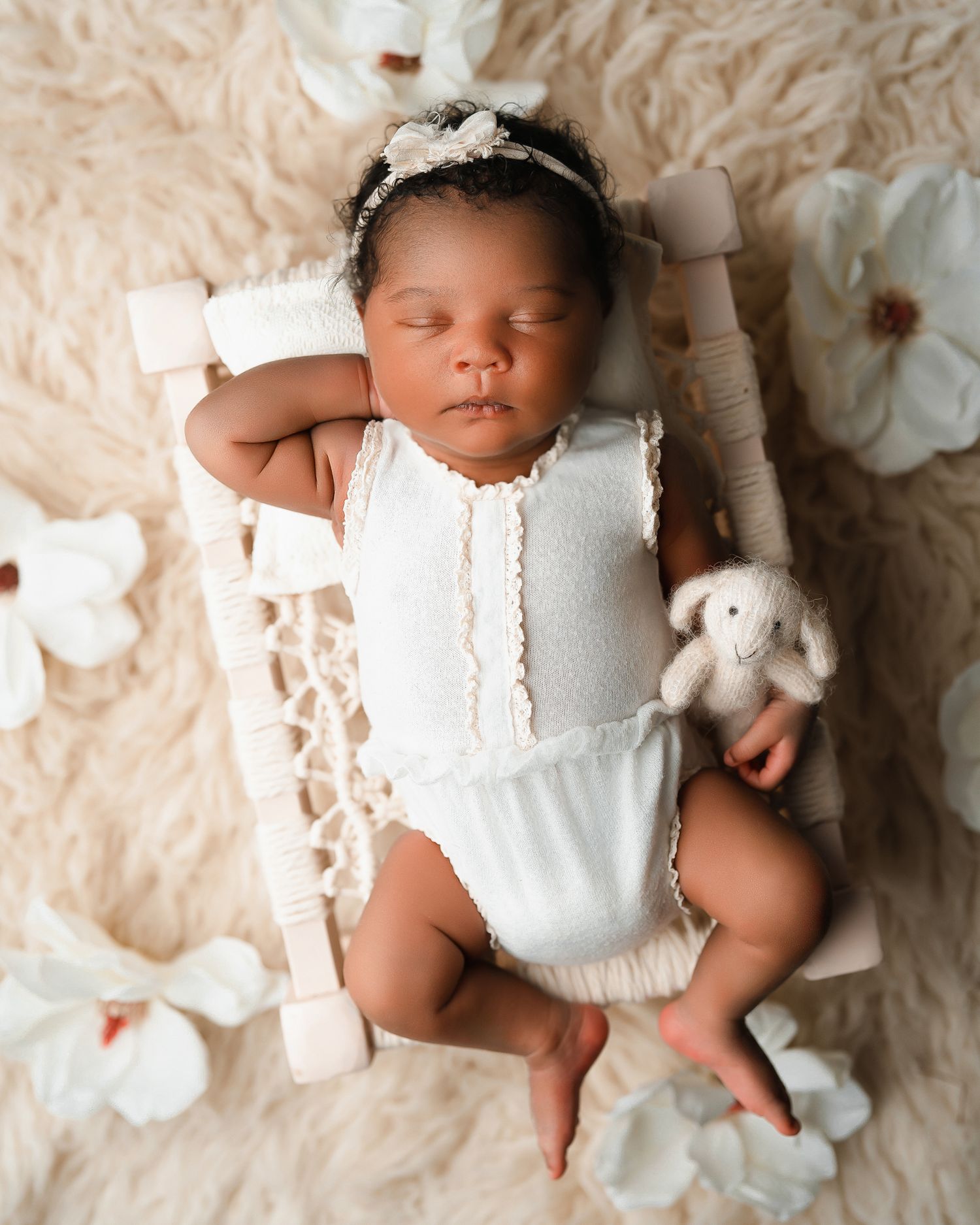 Newborn photography studio located in between Atlanta, Georgia and Birmingham, Alabama with full service photo studio.