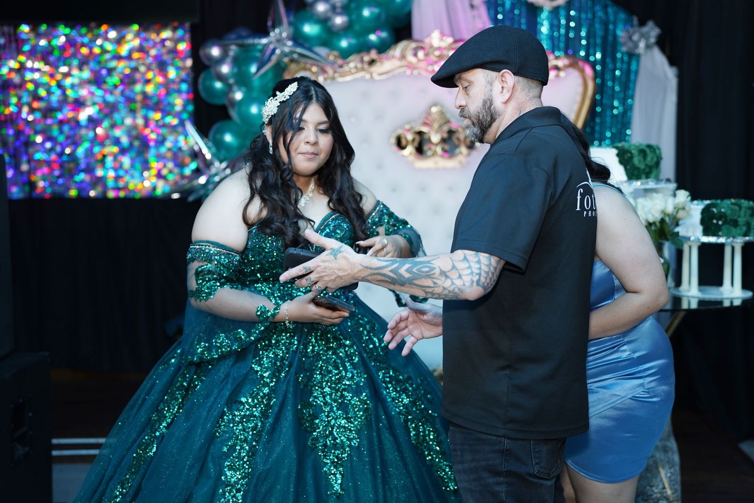 Dallas Fort Worth quince photographer capturing quinceañera traditions