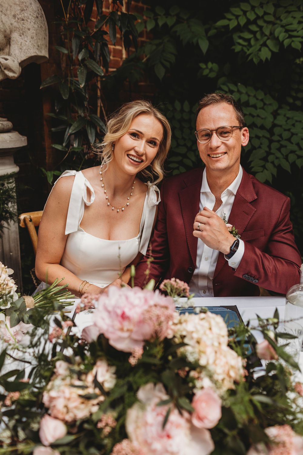Winchester Wedding photographer 
The Wykeham Arms
St George's Tea Room