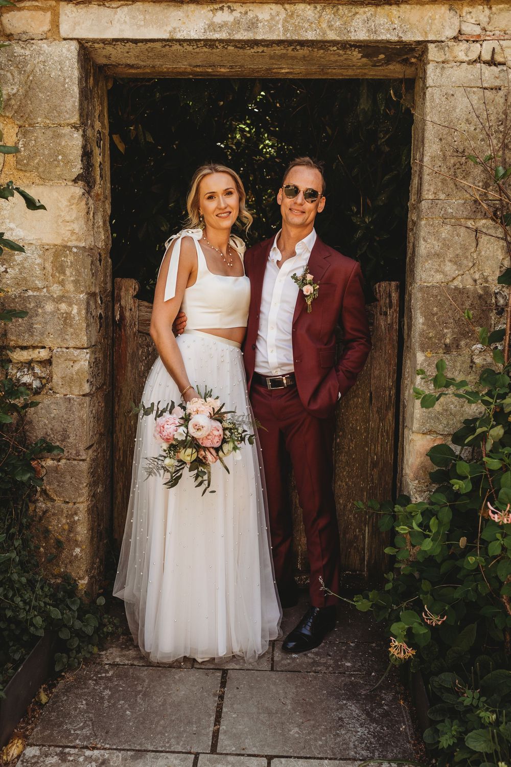 Winchester Wedding photography at 
The Wykeham Arms St George's Tea Room