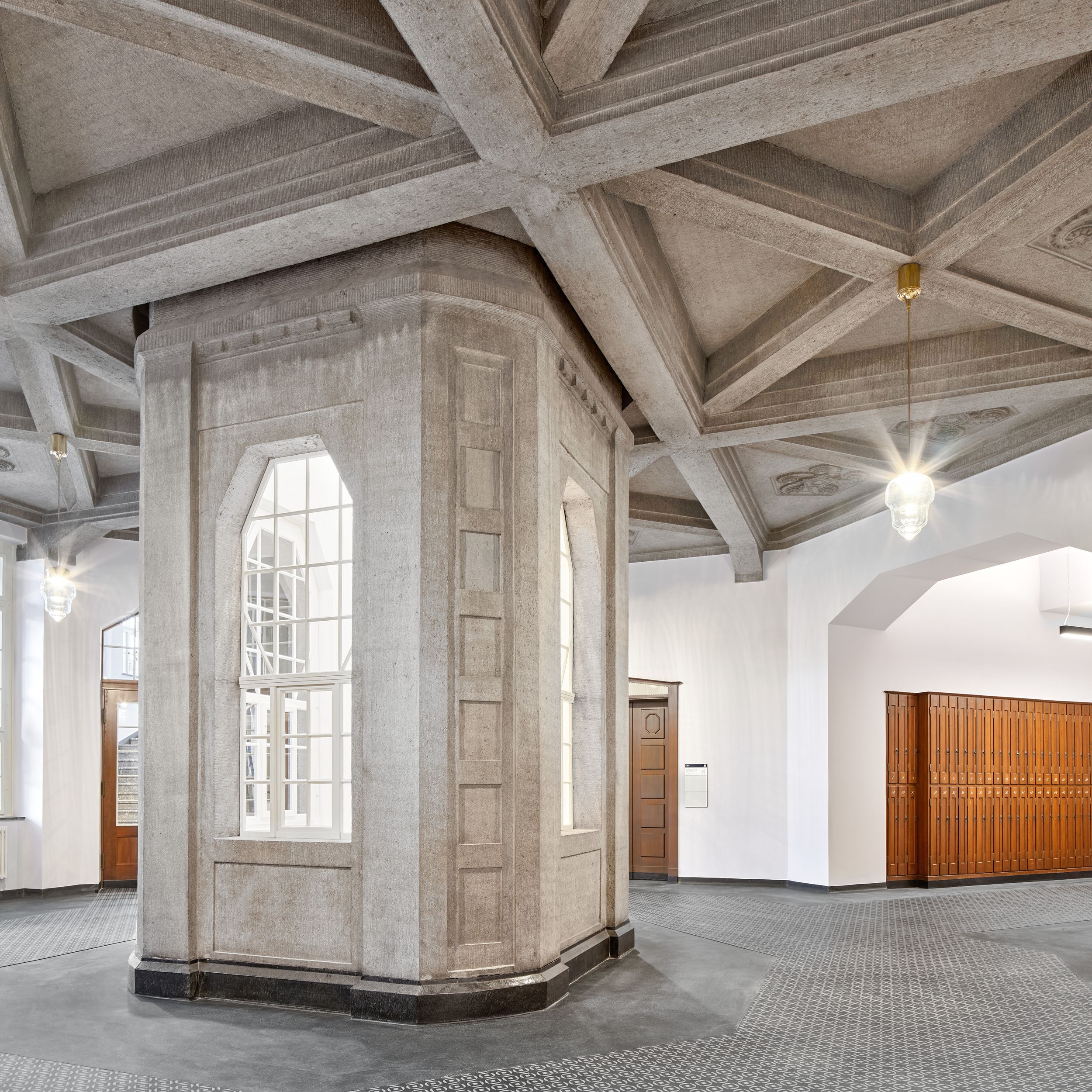 Architekturfotografie 
Beyer-Bau Dresden Treppenhaus
Katharina Klopfer