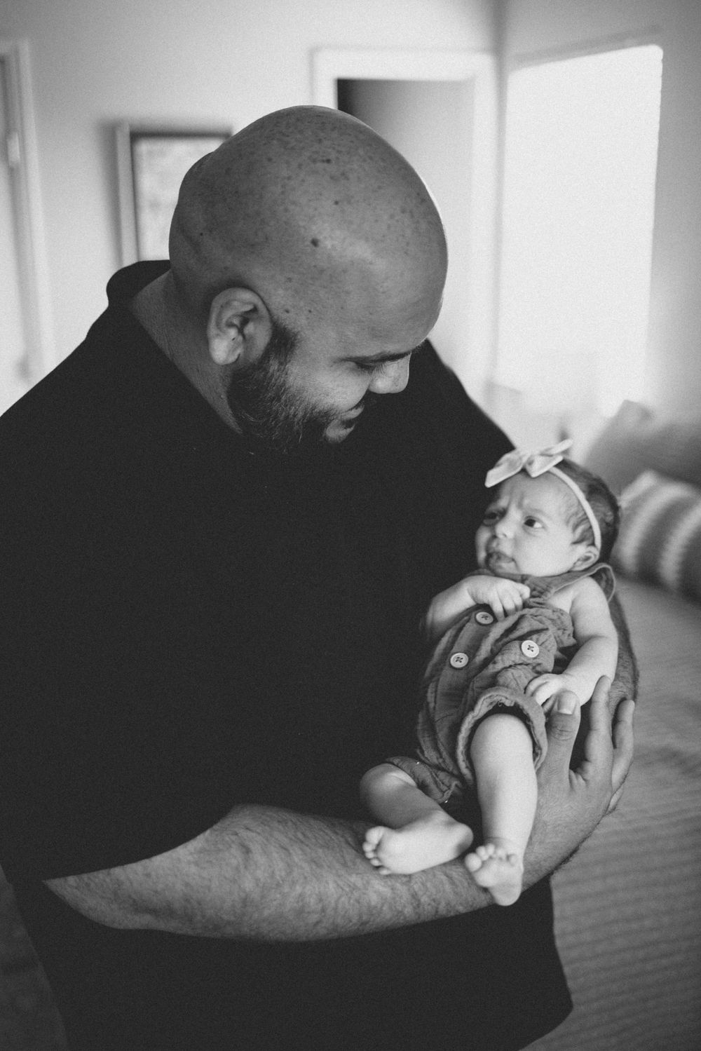 reverie-photo-helotes-san-antonio-family-photographer-in-home-newborn-session