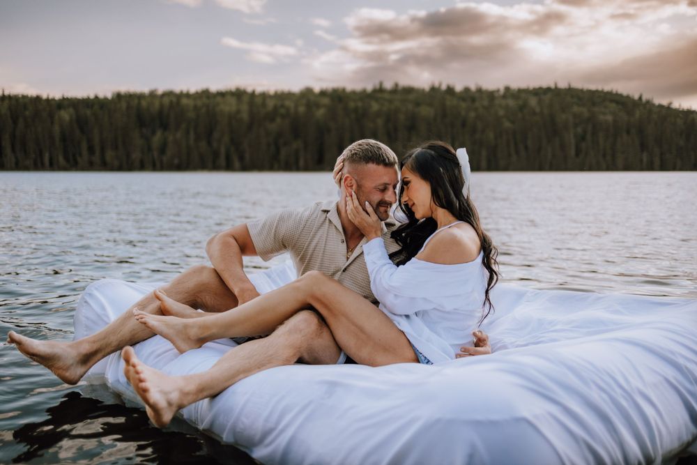 Alberta.Calgary.Edmonton Wedding Photographer JRoyale Photography Couple session water session