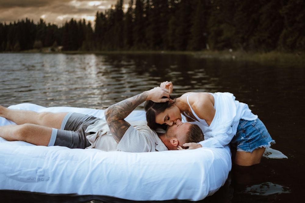 Alberta.Calgary.Edmonton Wedding Photographer JRoyale Photography Couple session water session