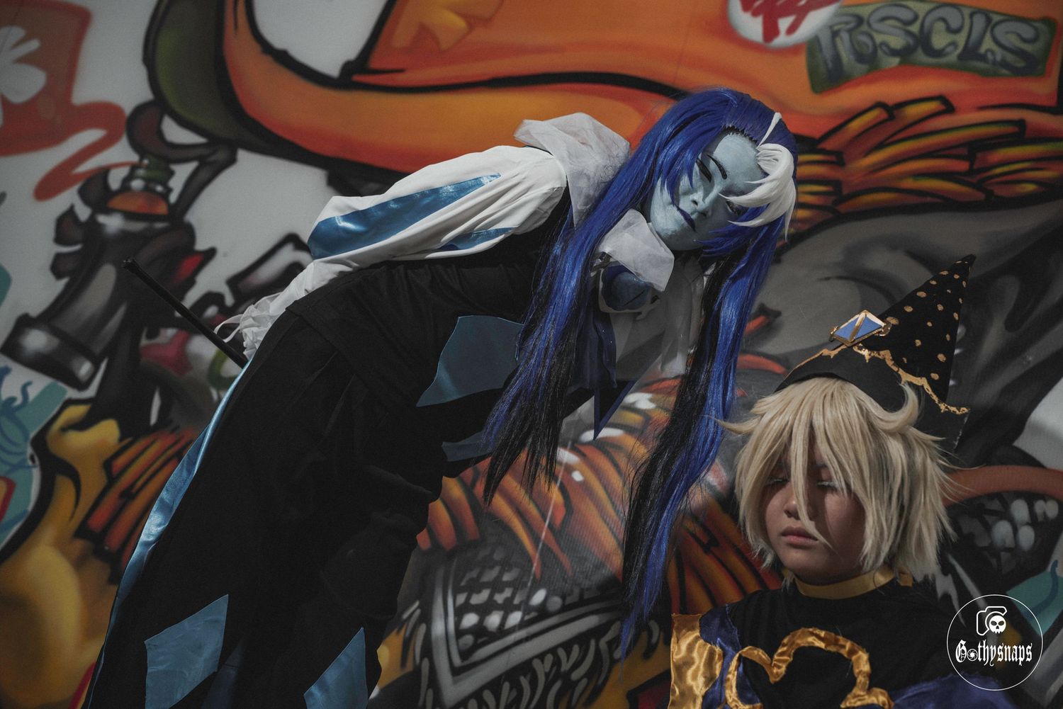 ShadowMilk and cosplayer friend  having a fun time together.