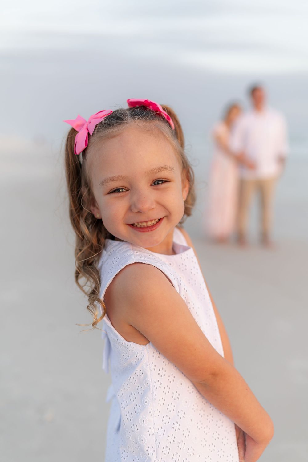 Golden Hour family portraits at the beach in Santa Rosa Beach Florida. MJ photograph candid family portraits by Matthew Johnson
