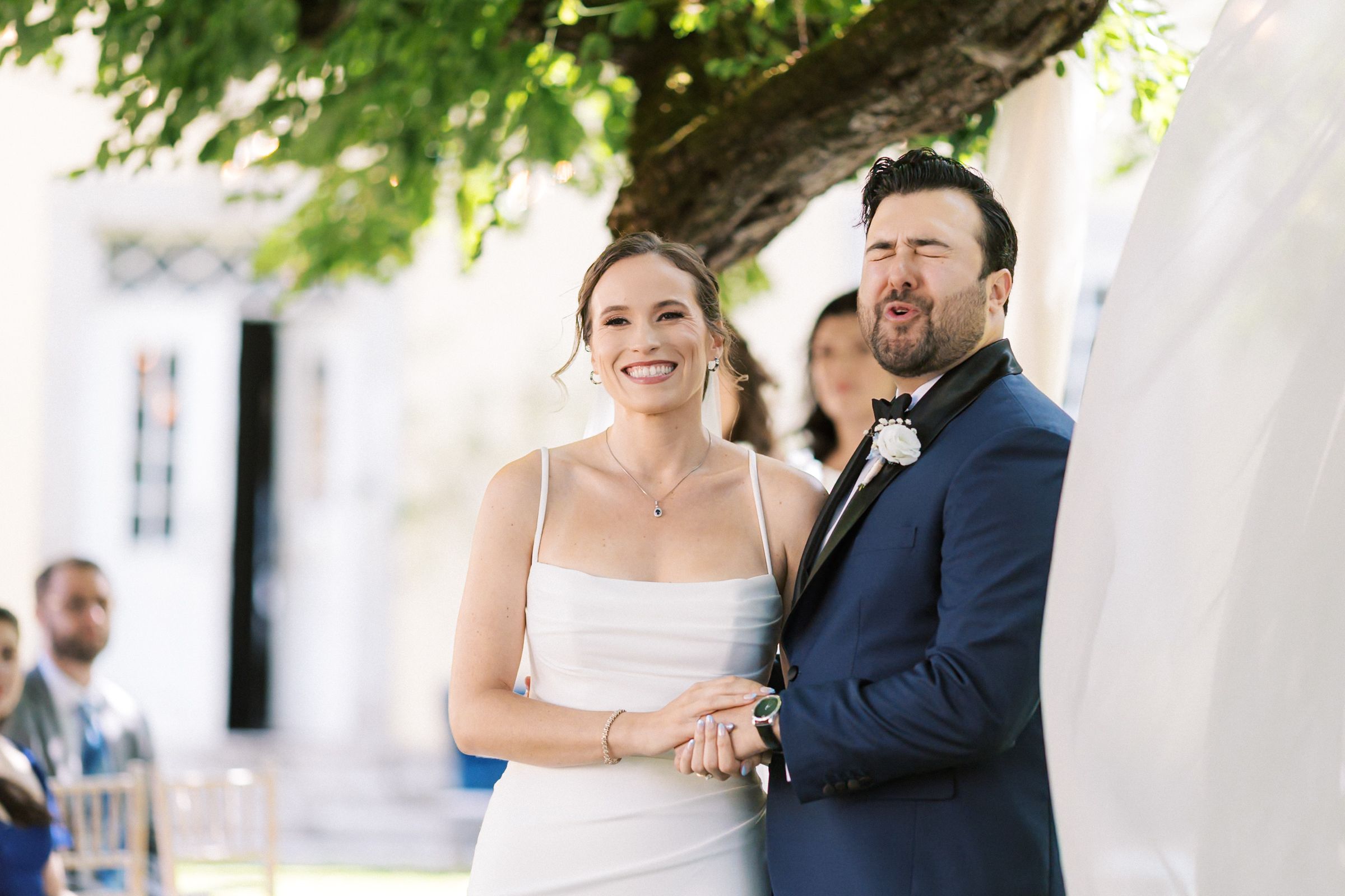 Emotional wedding ceremony at Quinta do Torneiro, Lisbon, captured by a Portugal wedding photographer
