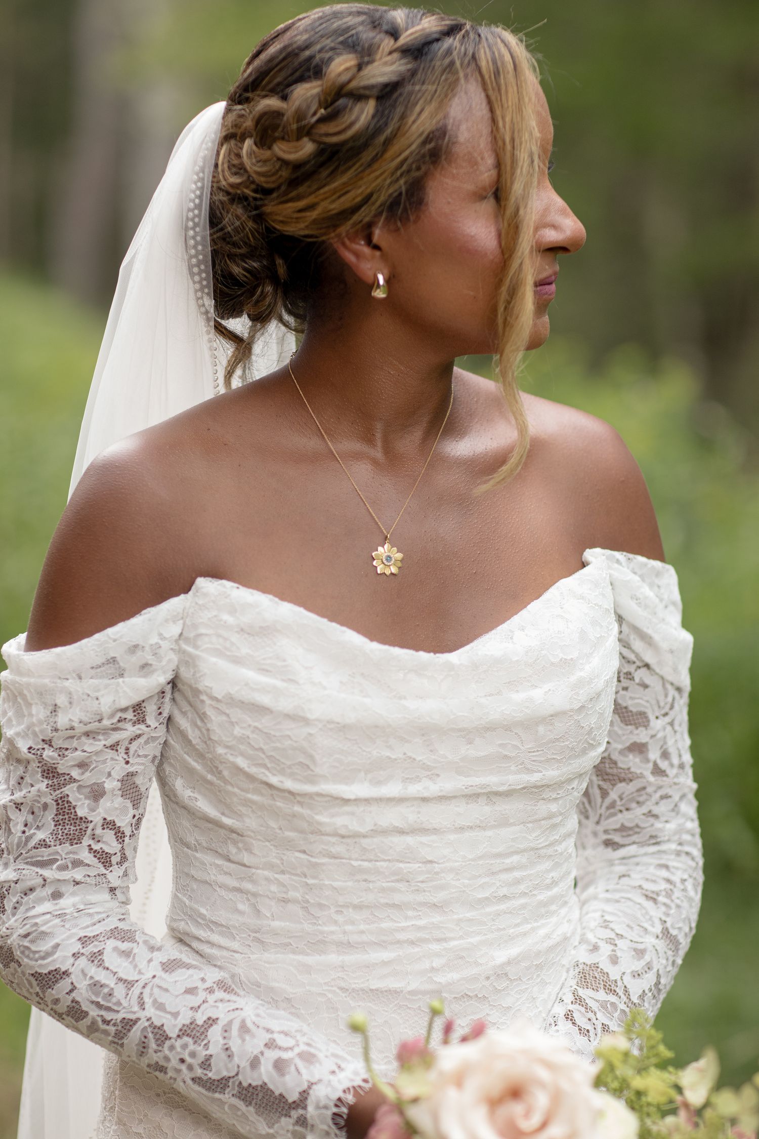 Close-up details show an elegant off-shoulder lace wedding gown with delicate beading and feminine details.