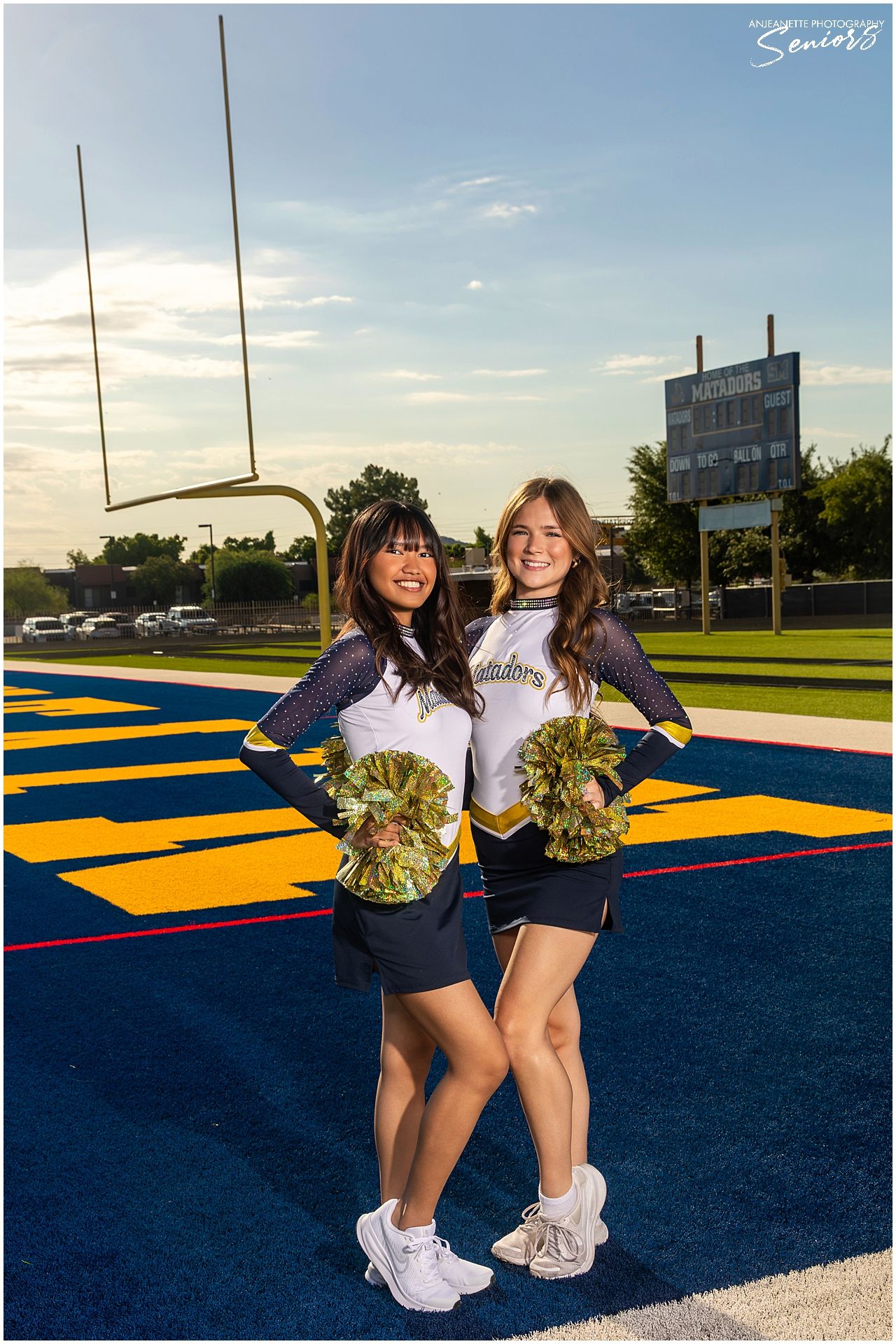 Phoenix Arizona Team Sports Banner Pictures by Anjeanette Photography Graduation High School Seniors AZ

Sports Banner team Pictures Phoenix