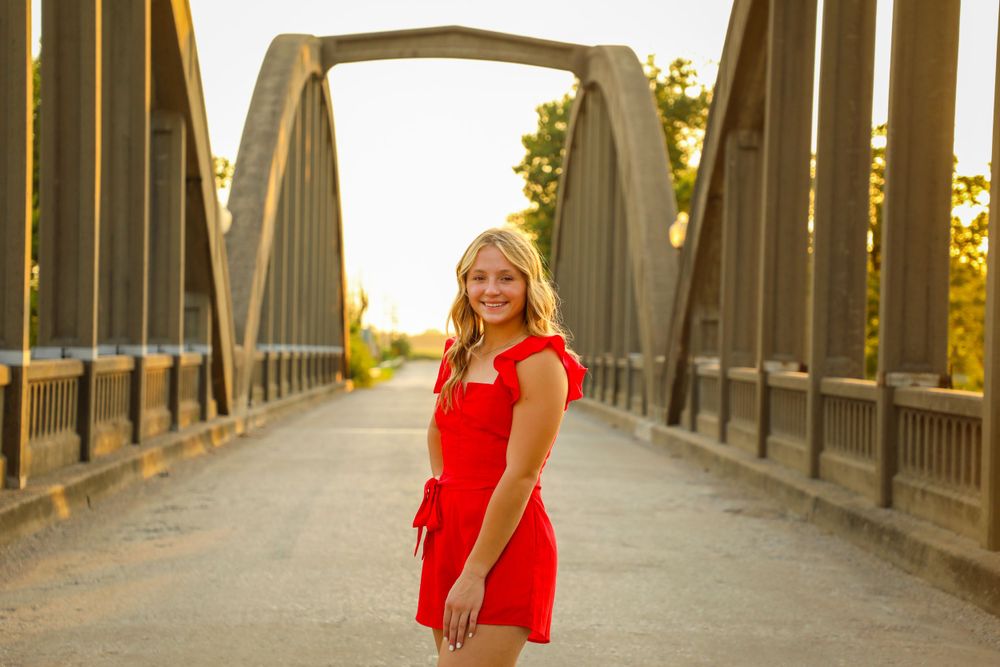 senior girl portrait bridge