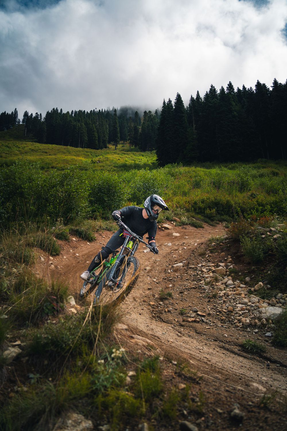 Turning mountain biker