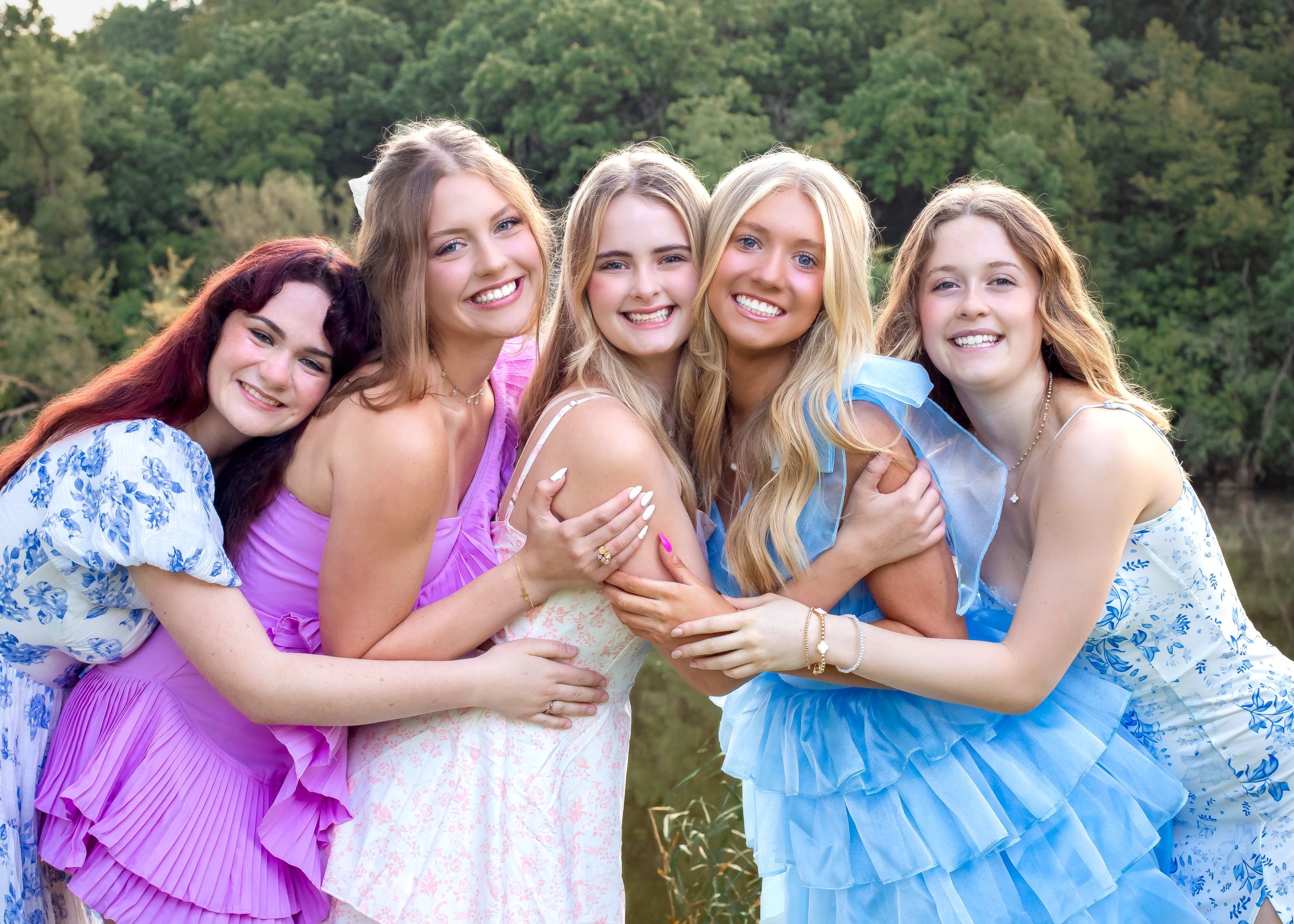 Professional Photography Janesville Wisconsin
Friendship
Love
Children
Friends
Natural Light