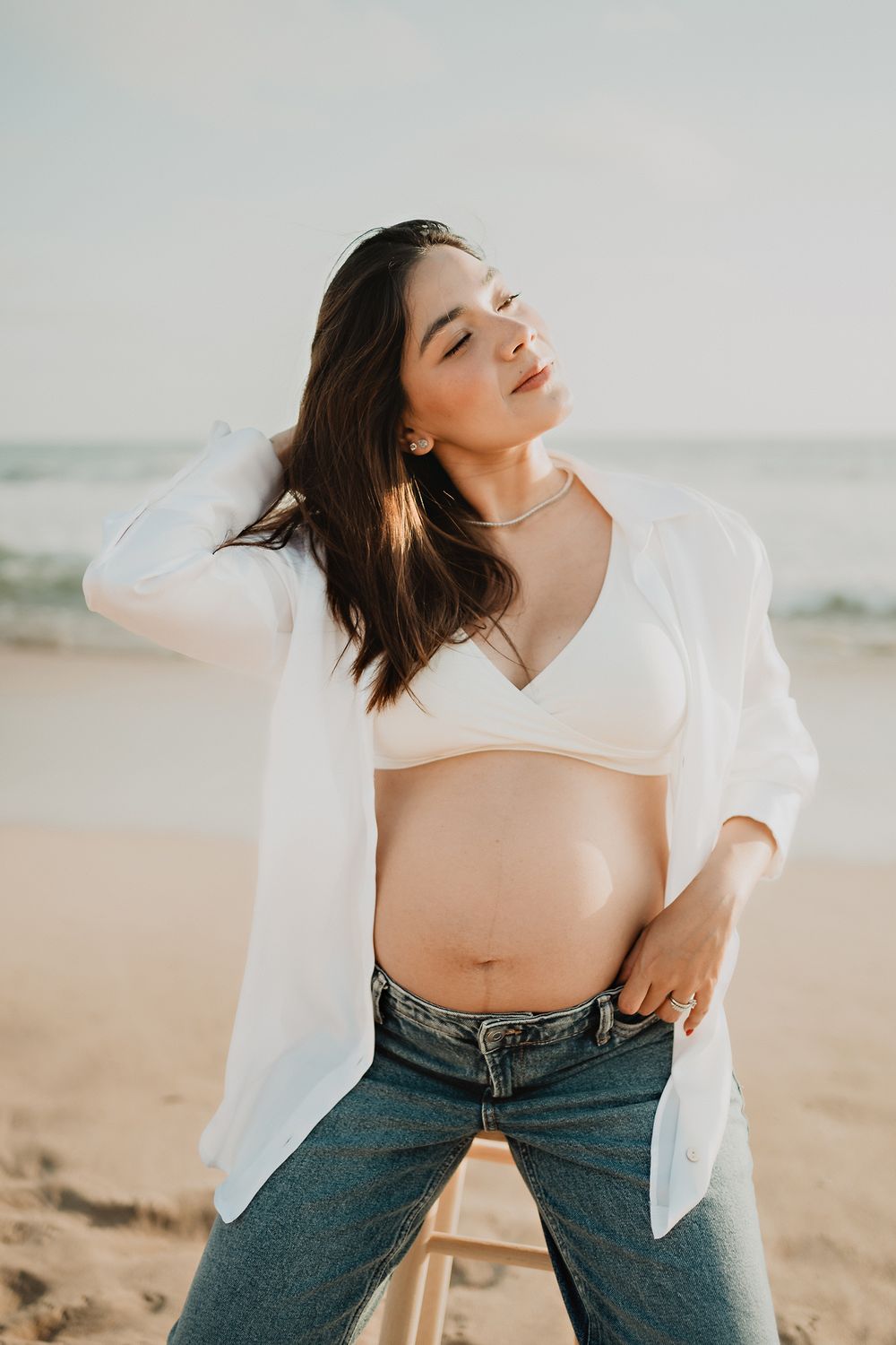 A sensual portrait of the pregnant wife, celebrating her journey and body in Mazatlán