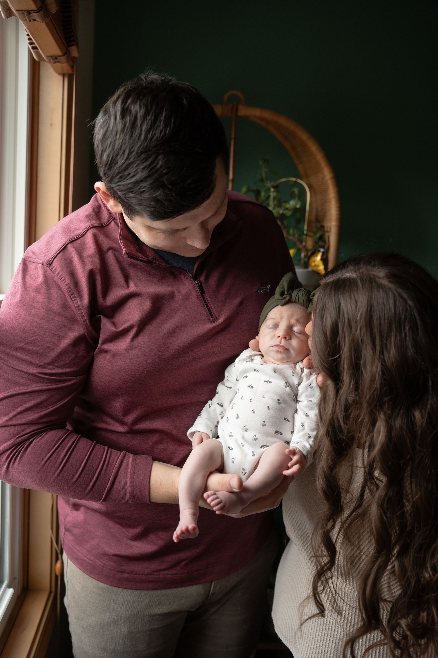 Newborn Lifestyle in Home Session, Pittsburgh PA Photographer