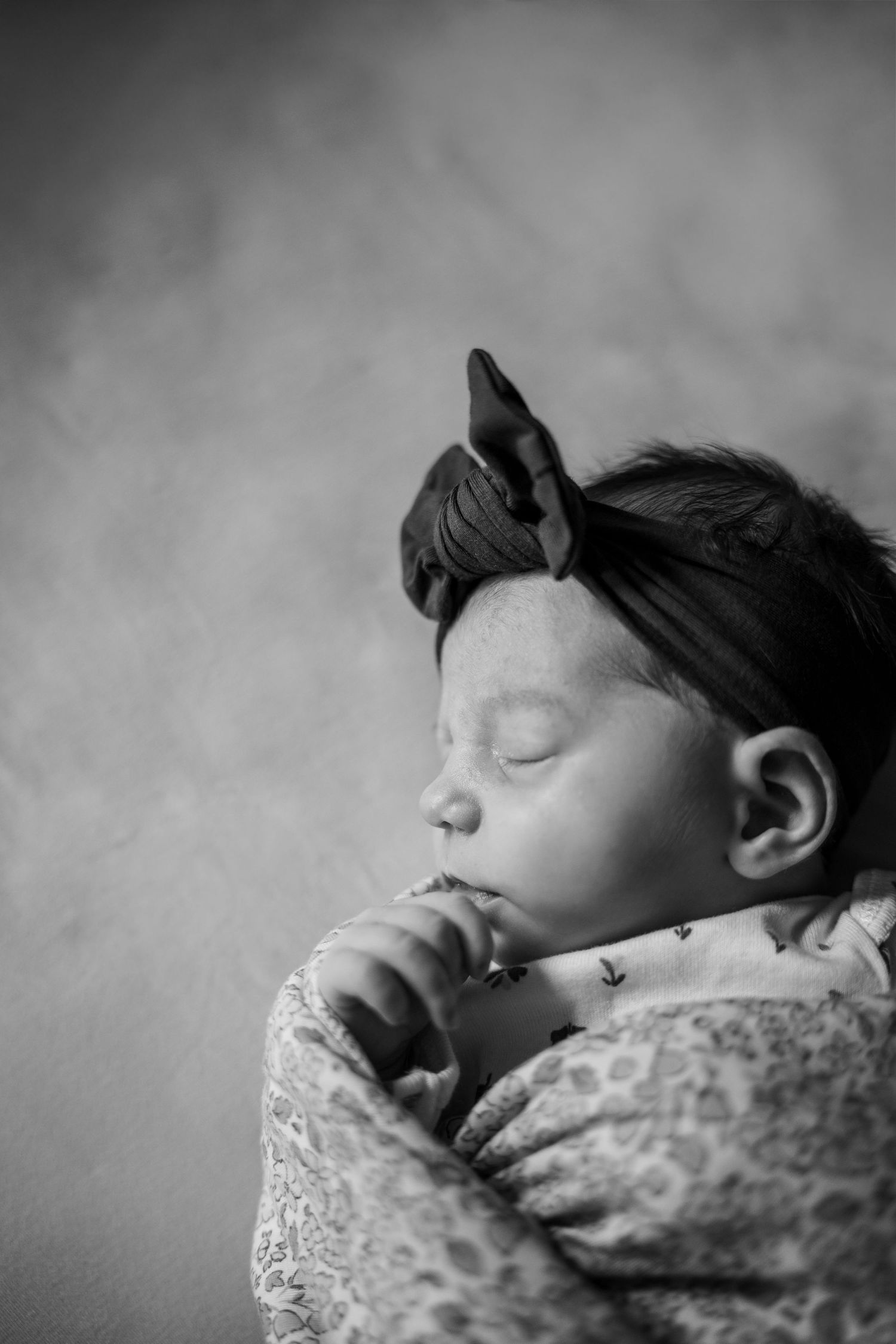 Newborn Lifestyle in Home Session, Pittsburgh PA Photographer