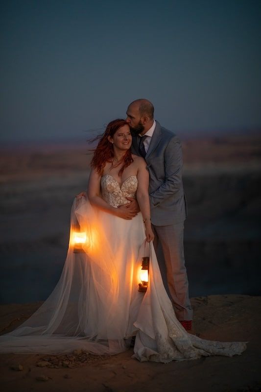 romantic elopement in Utah's landscape