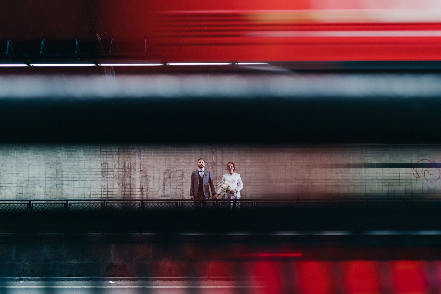 Porto Wedding Photographer, bride and groom portrait at Ribeira do Porto, Portugal