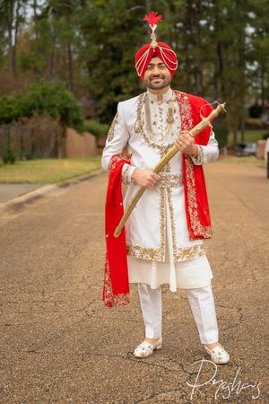 Indian groom, wedding vibes. Royal Punjabi wedding. Royal Punjabi king.