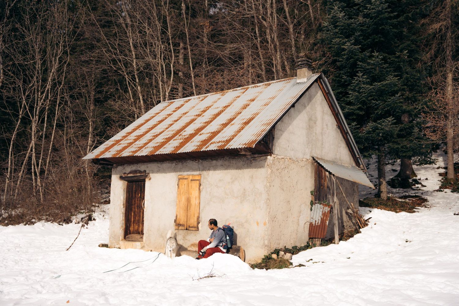 cabane de berge au pied du granier à chambéry