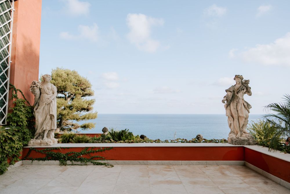 terrazza vista mare della location villa casa rossa ad imperia.