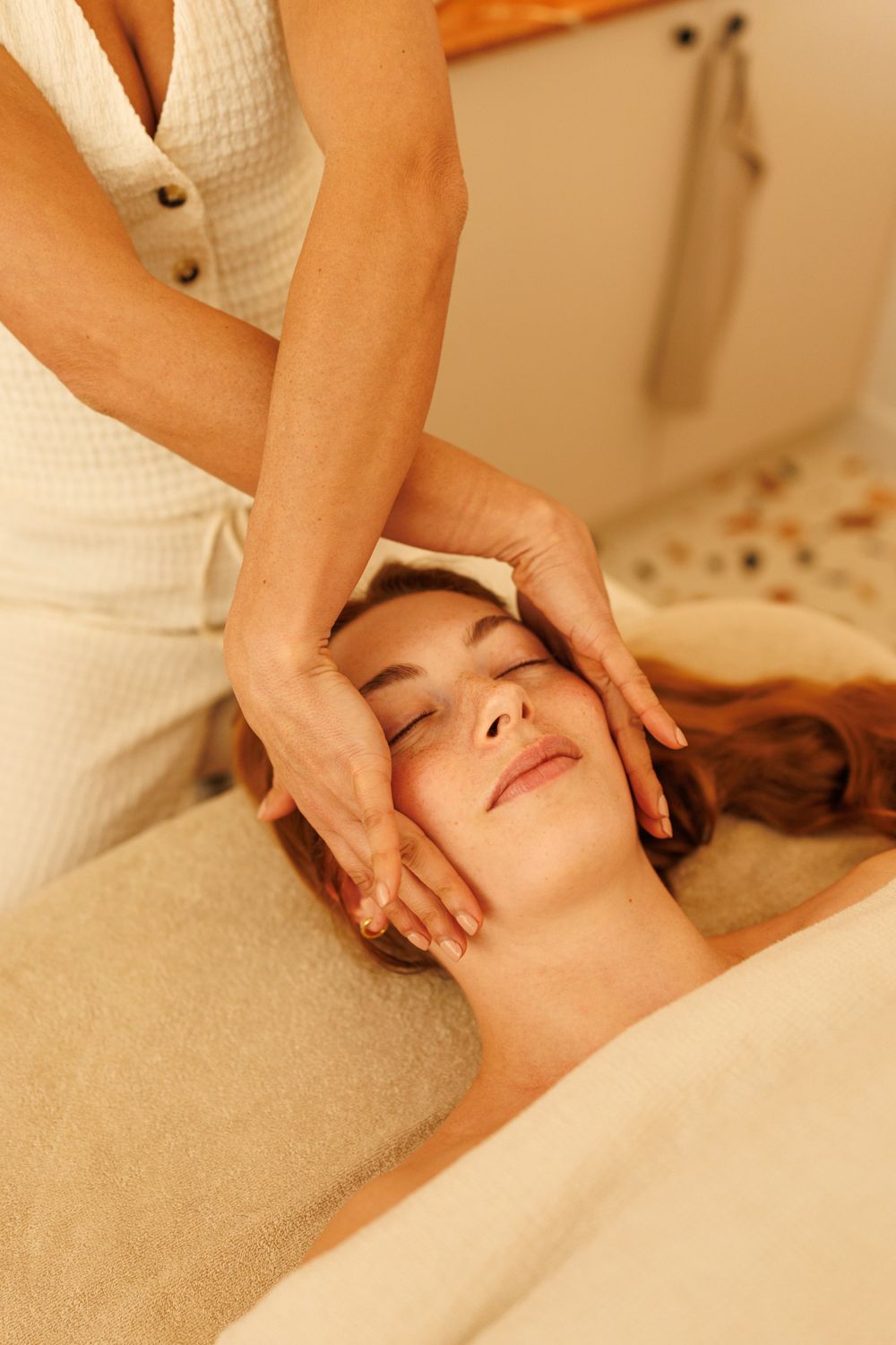 Femme entrepreneure portrait lifestyle naturel