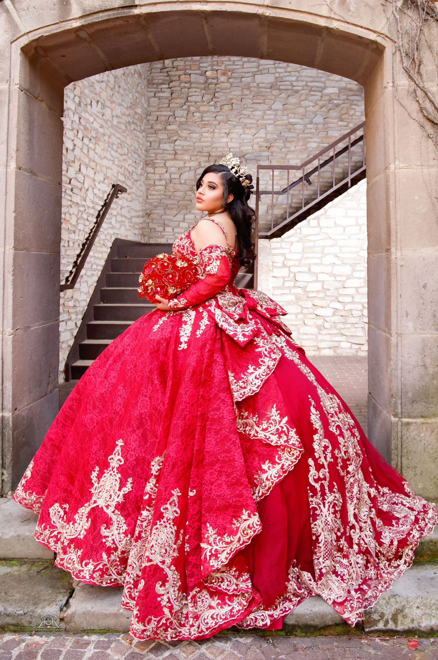 Capture life´s best moments 
Dallas Quinceañera photography and video 
Dallas Weddings photography and video