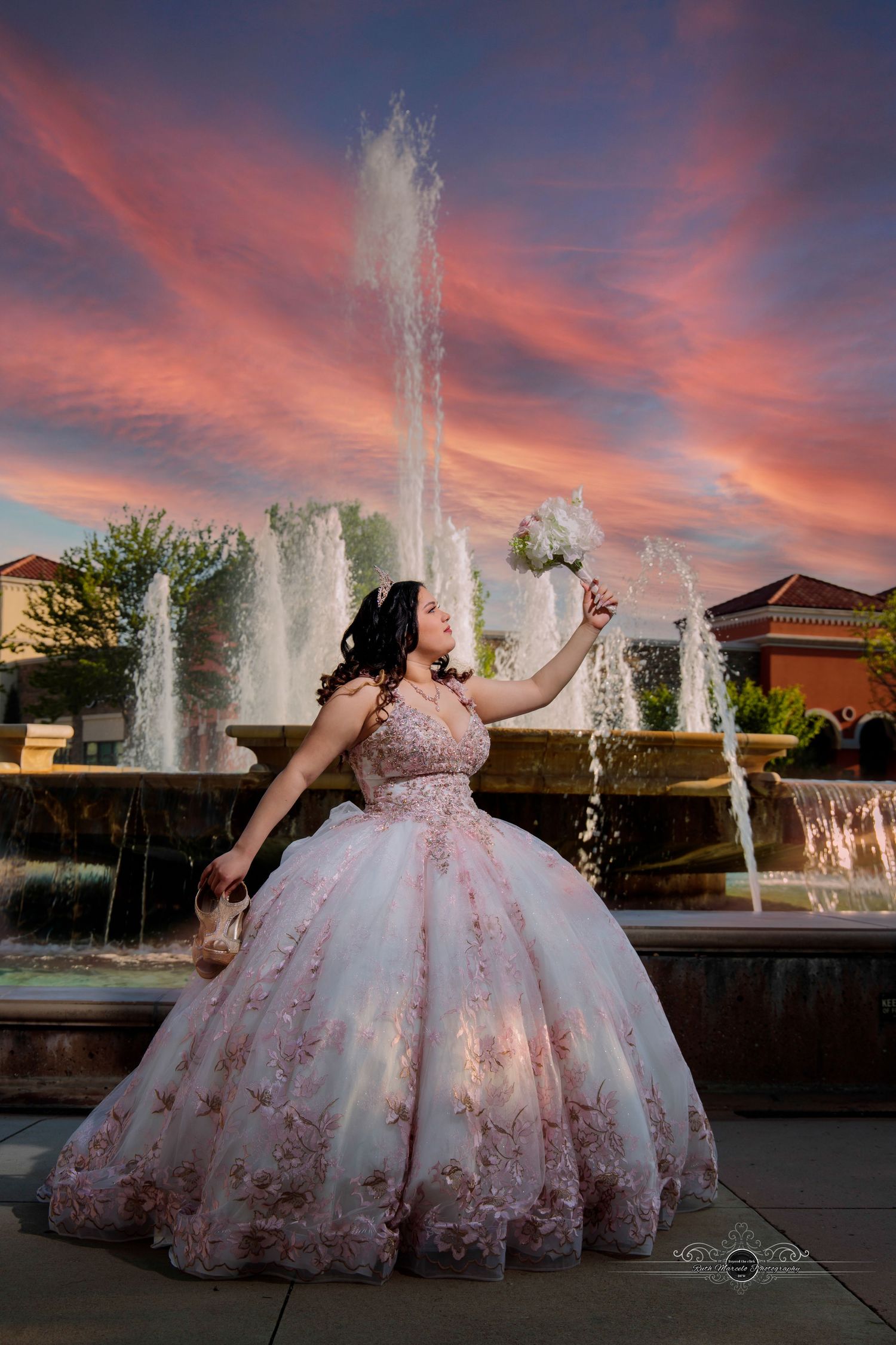 Capture life´s best moments 
Dallas Quinceañera photography and video 
Dallas Weddings photography and video