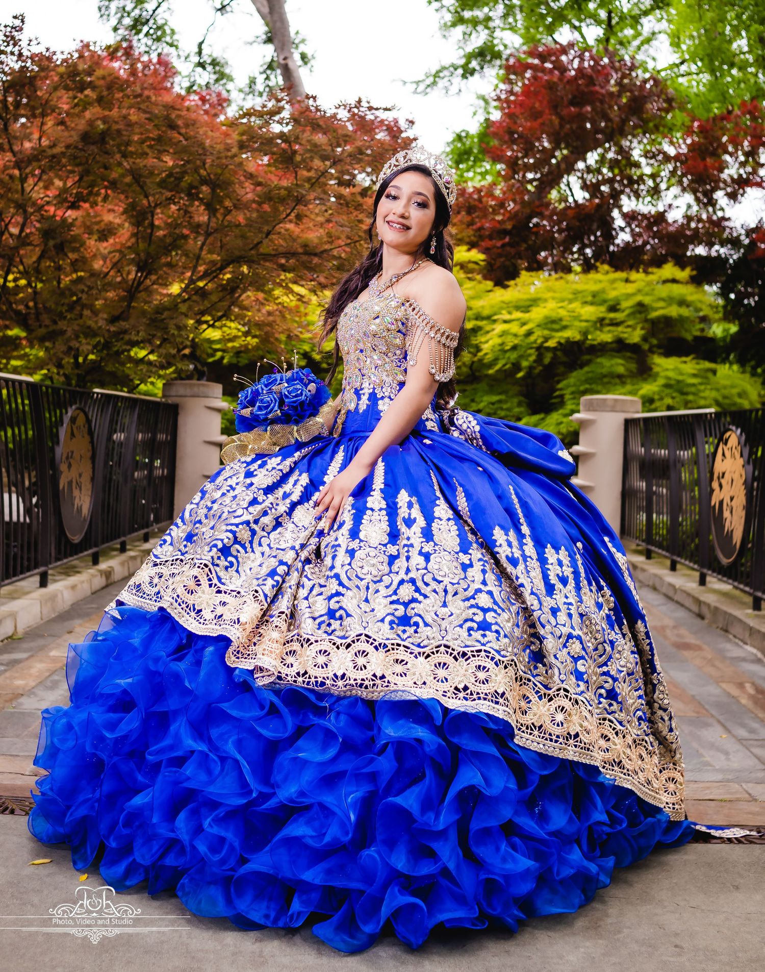 Capture life´s best moments 
Dallas Quinceañera photography and video 
Dallas Weddings photography and video