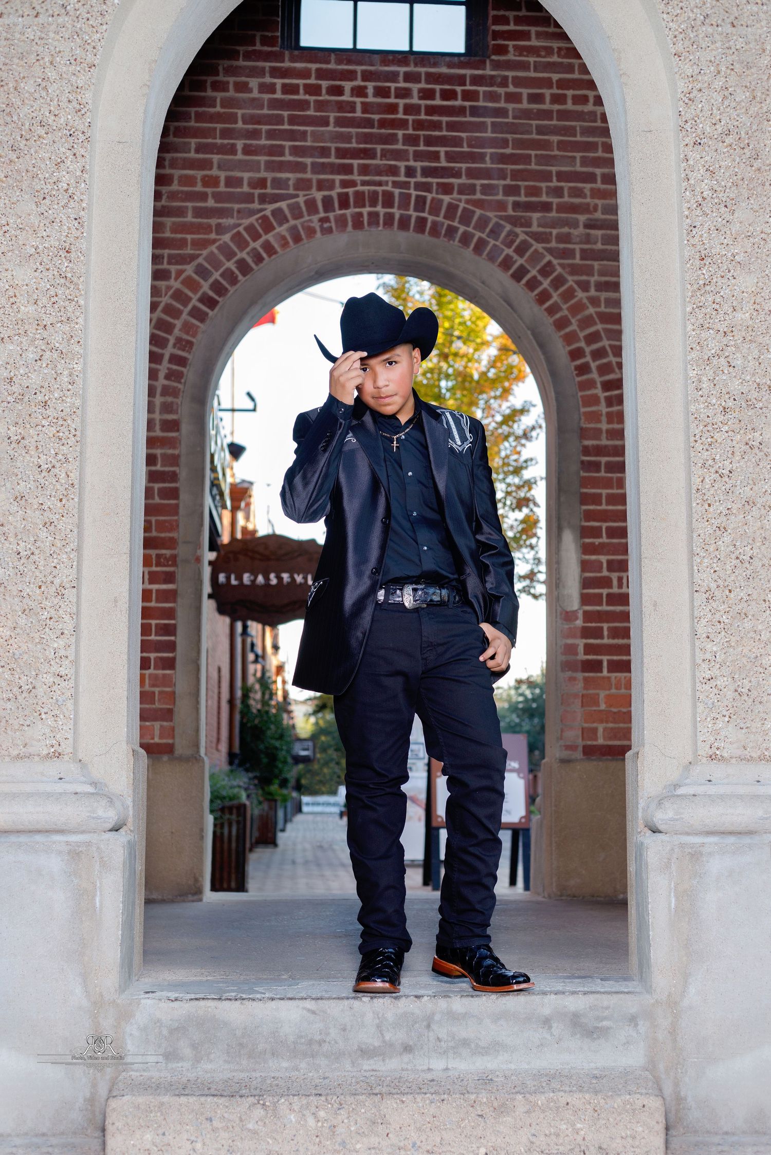 Capture life´s best moments 
Dallas Quinceañera photography and video 
Dallas Weddings photography and video