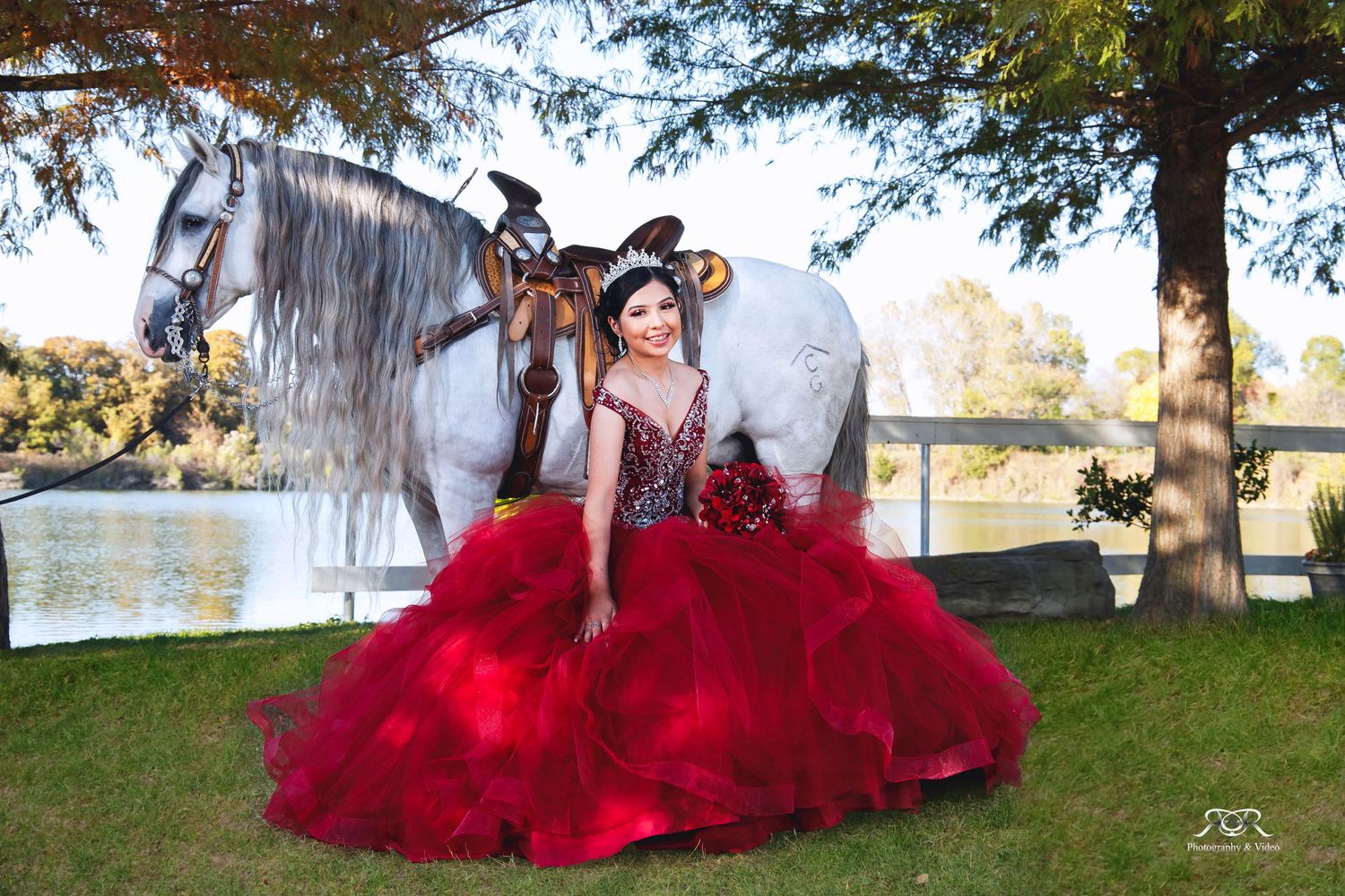 Capture life´s best moments 
Dallas Quinceañera photography and video 
Dallas Weddings photography and video