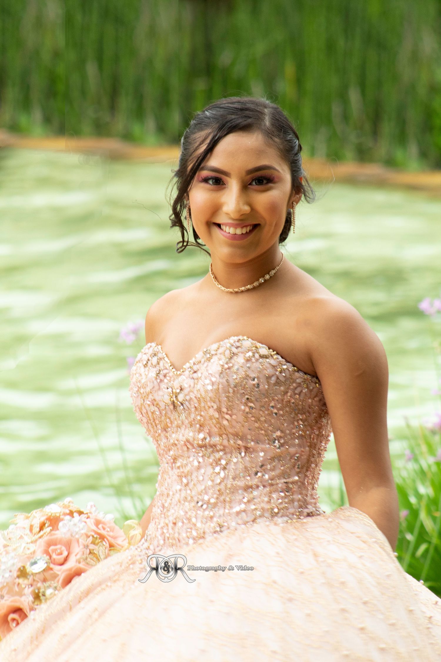 Capture life´s best moments 
Dallas Quinceañera photography and video 
Dallas Weddings photography and video