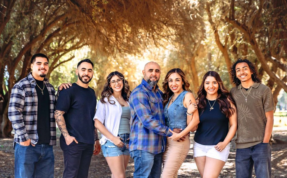 family photo captured by colibri captures near fresno,ca