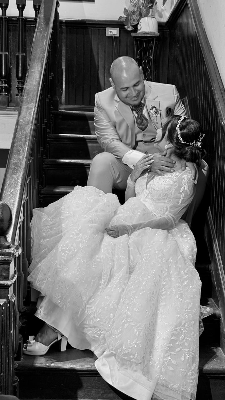 Novios felices