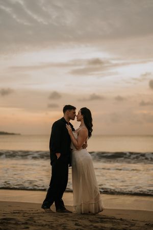 Elegant prewedding photography in Bali with sunset
