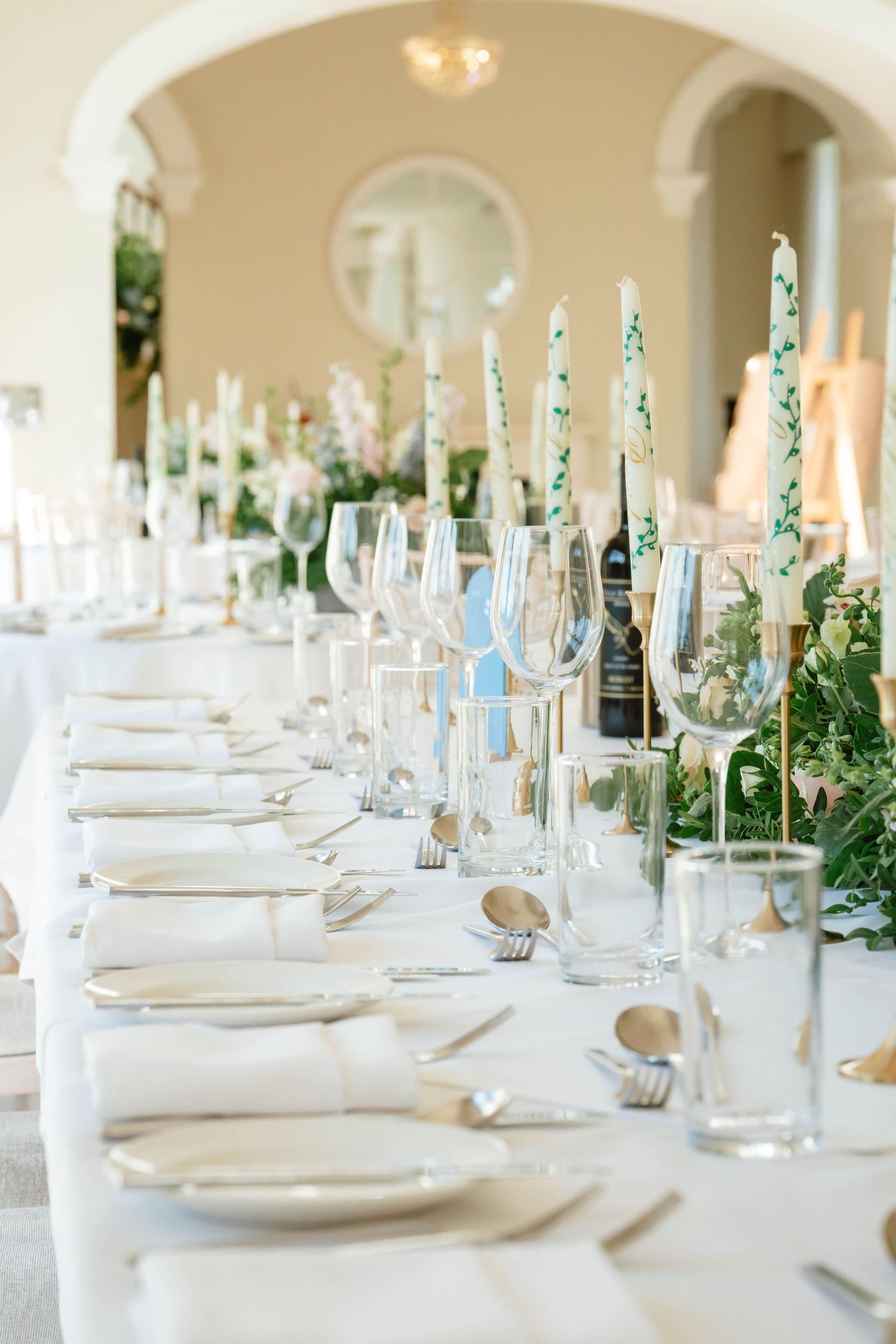 Zara Davis Wedding Photography Bristol Combe Lodge Cotswolds Cheltenham Old Down Estate top table layout
